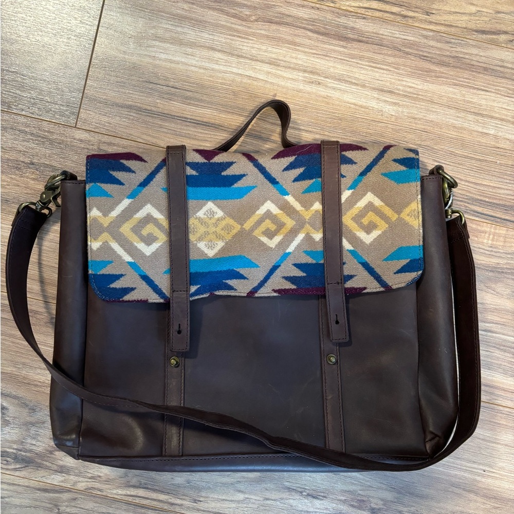 Pendleton Messenger Bag